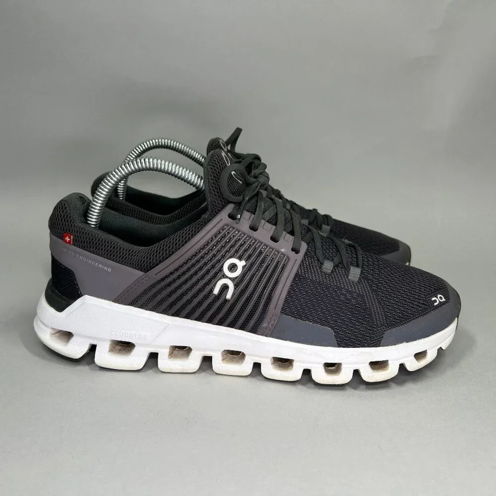 On Cloud Women's Helion Cloudtec Running Shoes